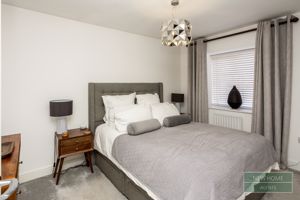 Photo 16- click for photo gallery